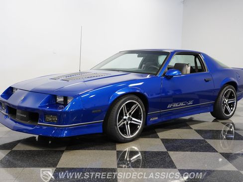 Used 1987 Chevrolet Camaro LT RWD image 6