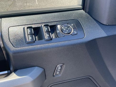 Used 2018 Ford F150 Raptor w/ Equipment Group 801A Mid AWD/4WD image 28