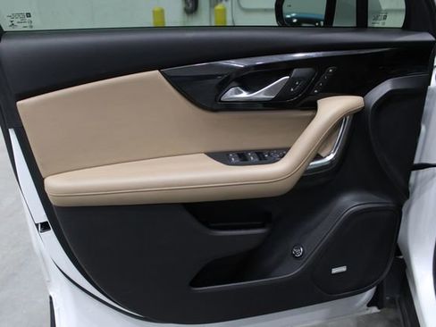 Used 2022 Chevrolet Blazer Premier w/ Enhanced Convenience Package image 18