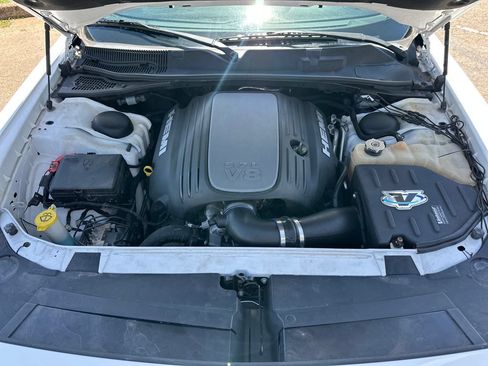 Used 2018 Dodge Challenger R/T RWD image 23
