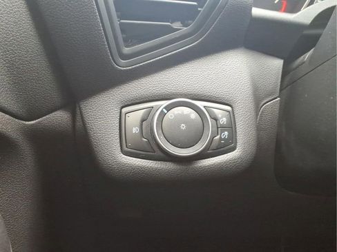 Used 2016 Ford Escape SE w/ Equipment Group 201A AWD/4WD image 27