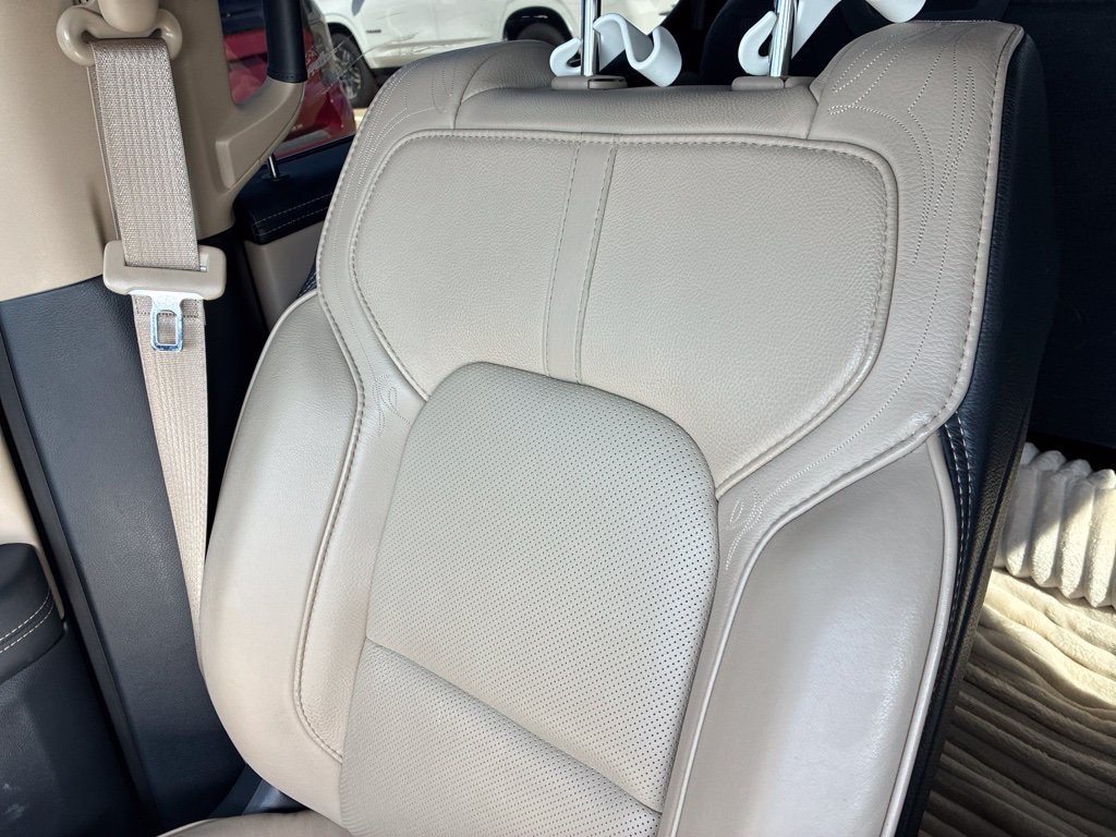 Used 2020 RAM 1500 Limited w/ Advanced Safety Group AWD/4WD image 12