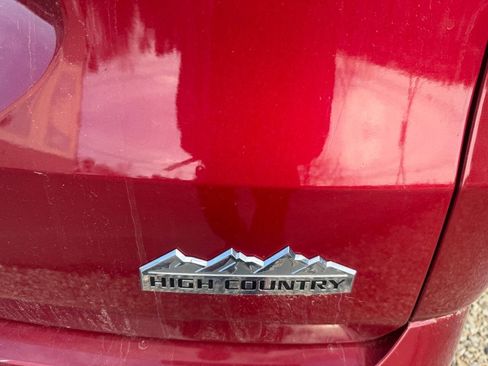 Used 2020 Chevrolet Traverse High Country image 8