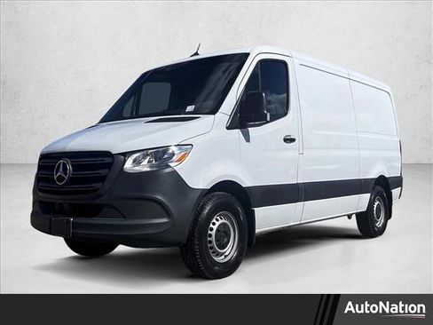 Used 2023 Mercedes-Benz Sprinter 2500 image 1
