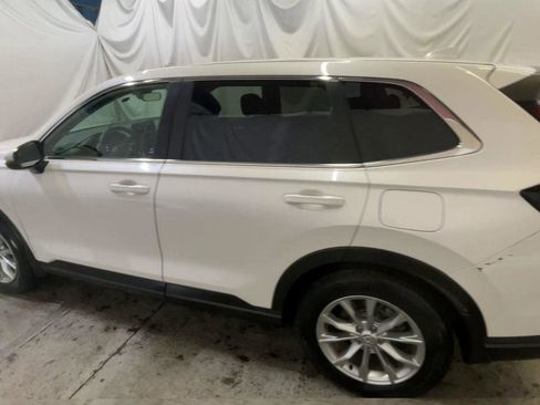 Used 2025 Honda CR-V EX image 6