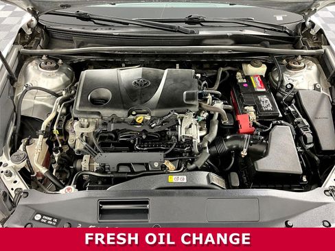 Used 2018 Toyota Camry LE FWD image 27