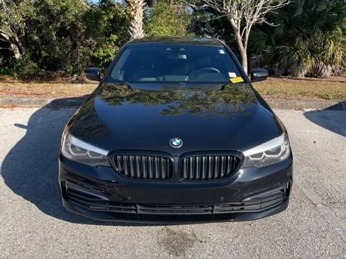 Used 2019 BMW 530i w/ Convenience Package image 1