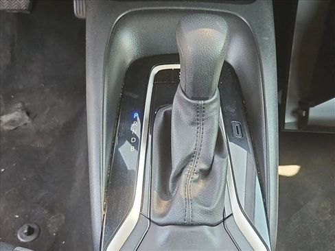 Used 2024 Toyota Corolla LE FWD image 14