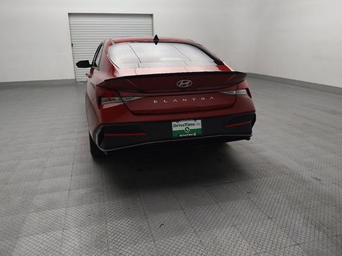 Used 2025 Hyundai Elantra Sport image 6