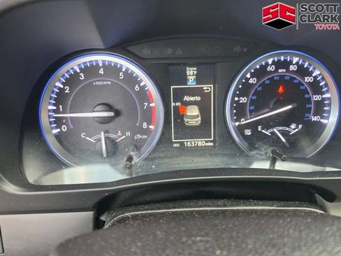 Used 2016 Toyota Highlander XLE AWD/4WD image 5