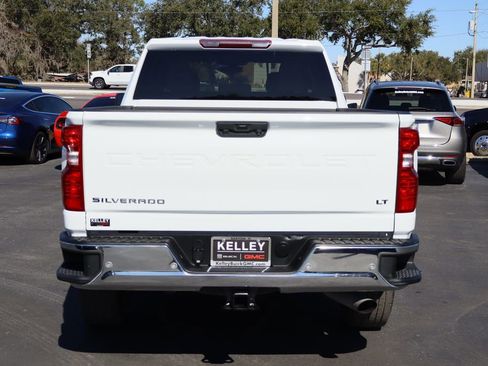 Used 2022 Chevrolet Silverado 2500 LT image 7