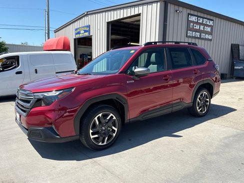New 2026 Subaru Forester Touring AWD/4WD image 3
