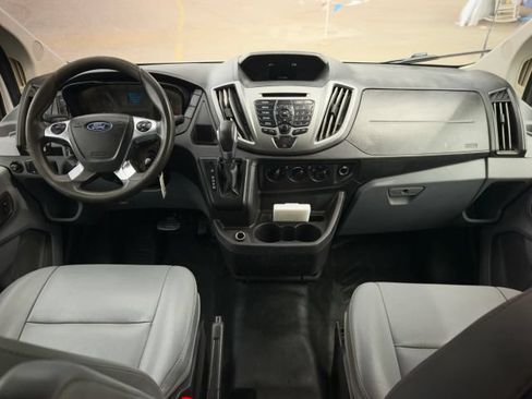 Used 2018 Ford Transit 350 XL RWD image 40