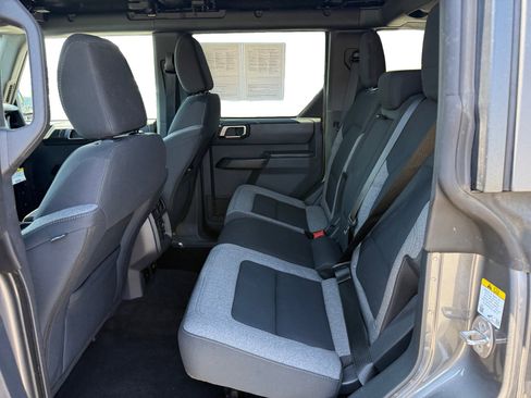 Used 2025 Ford Bronco Big Bend AWD/4WD image 16