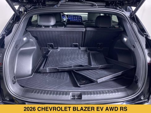 Certified 2026 Chevrolet Blazer EV RS w/ Super Cruise Package AWD/4WD image 12