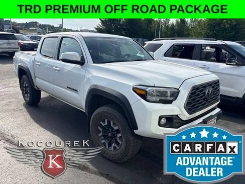 Used 2023 Toyota Tacoma TRD Off-Road w/ TRD Premium Off Road Package AWD/4WD image 1