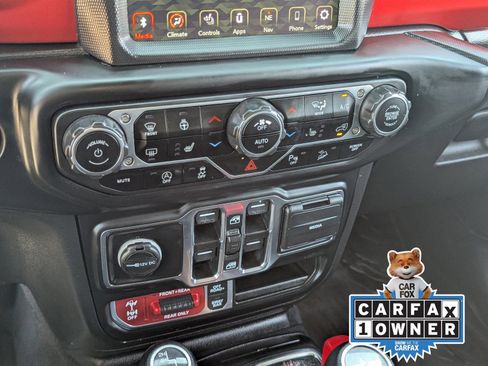Used 2021 Jeep Wrangler Unlimited Rubicon AWD/4WD image 28
