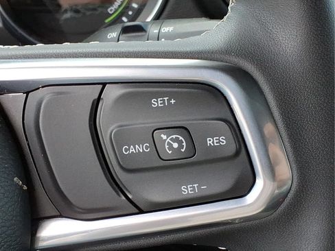 Used 2023 Jeep Wrangler Unlimited Sahara w/ Cold Weather Group AWD/4WD image 22
