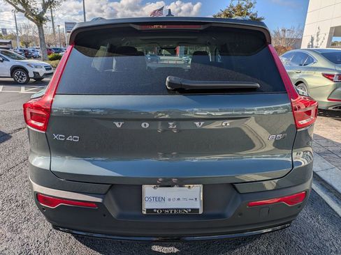 New 2026 Volvo XC40 B5 Ultra w/ Protection Package Premier image 5