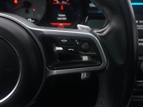 Used 2021 Porsche Macan S w/ Premium Package Plus image 40