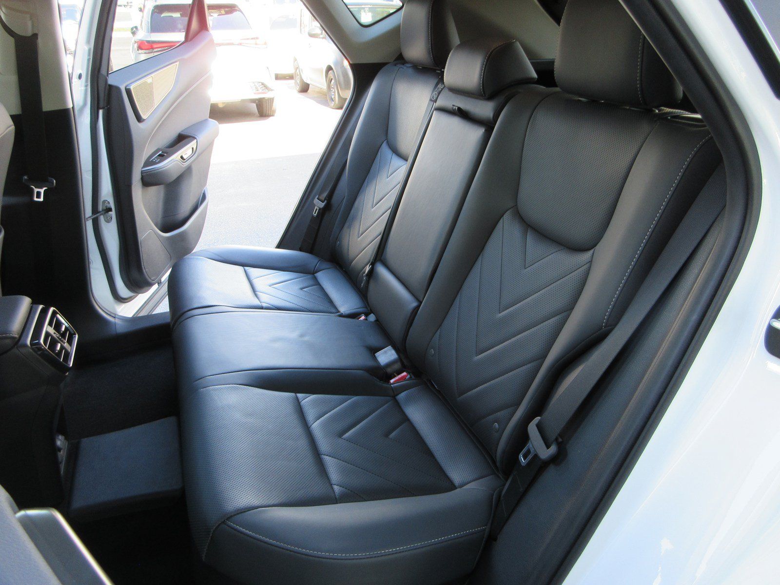 Used 2026 Lexus NX 450h+ AWD w/ Accessory Package (Z2) image 22