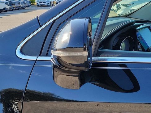 Used 2020 Buick Envision Essence w/ LPO, Active Package image 18