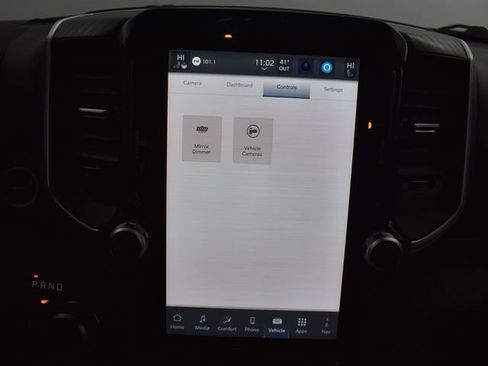 New 2026 RAM 1500 4x4 Crew Cab image 25