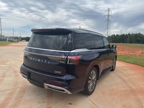 Used 2025 INFINITI QX80 Luxe RWD image 4