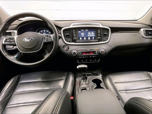 Used 2020 Kia Sorento EX image 13
