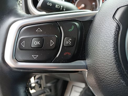 Used 2023 Jeep Gladiator Rubicon w/ LED Lighting Group AWD/4WD image 26
