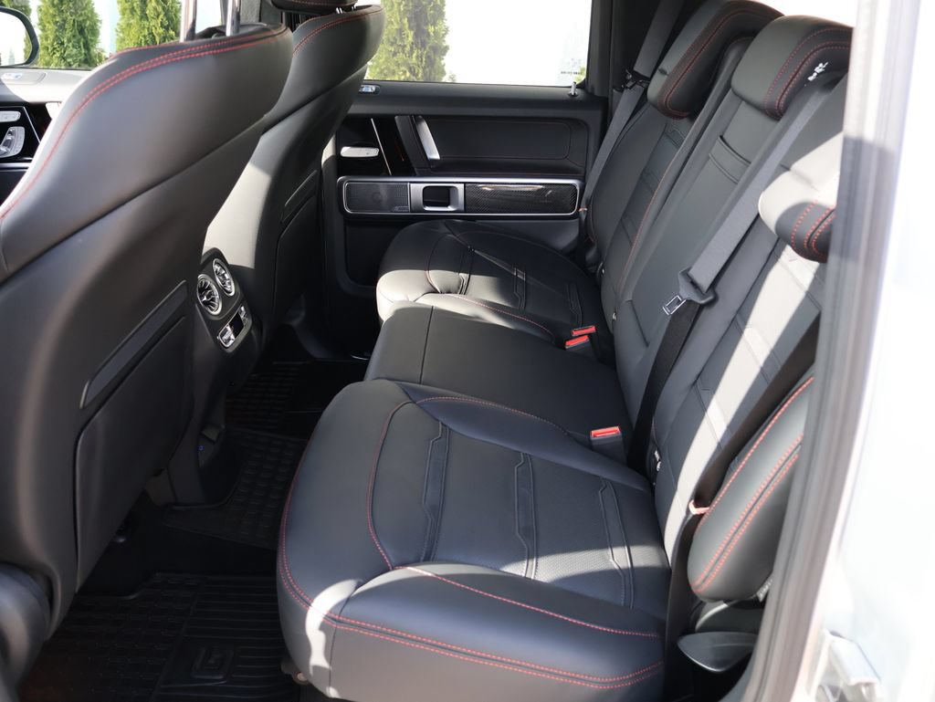 Used 2025 Mercedes-Benz G 63 AMG 4MATIC image 9