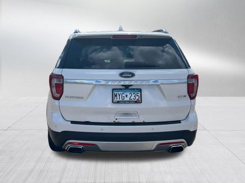 Used 2016 Ford Explorer Platinum AWD/4WD image 5