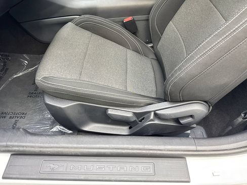 Used 2025 Ford Mustang Coupe RWD image 24