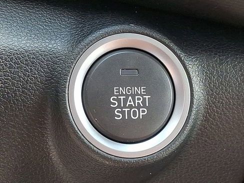 Certified 2023 Hyundai Kona SEL AWD/4WD image 22