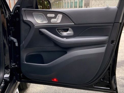 Certified 2023 Mercedes-Benz GLE 53 AMG 4MATIC image 21