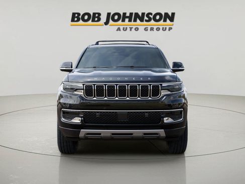 New 2025 Jeep Wagoneer Series III w/ Premium Group I AWD/4WD image 10