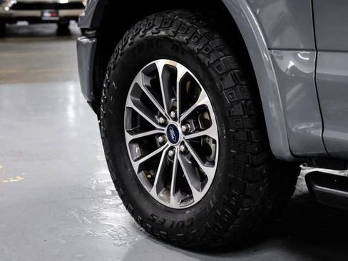 Used 2019 Ford F150 XLT w/ Equipment Group 302A Luxury image 59