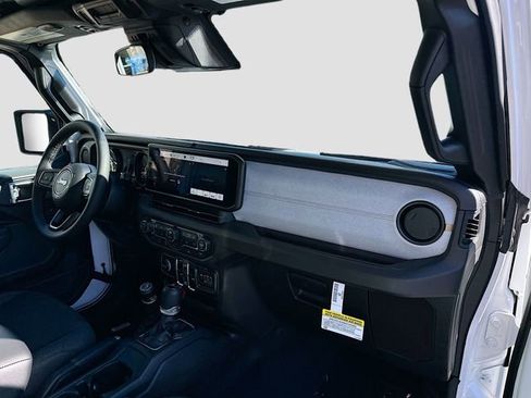 New 2026 Jeep Gladiator Sport AWD/4WD image 31