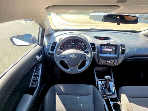 Used 2018 Kia Forte LX FWD image 21