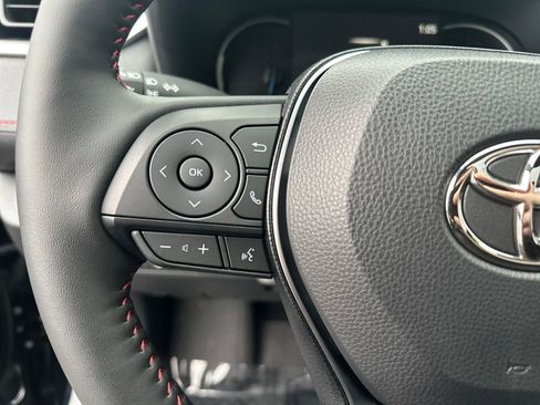 Certified 2025 Toyota RAV4 SE image 19