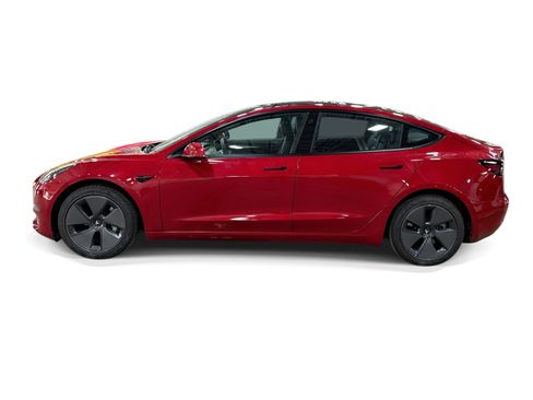 Certified 2023 Tesla Model 3 Standard Range RWD image 3