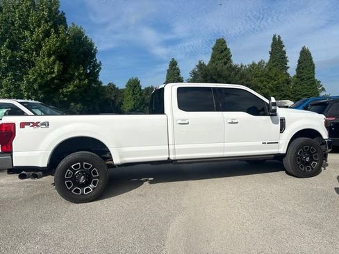 Used 2020 Ford F350 Lariat w/ Lariat Ultimate Package AWD/4WD image 4