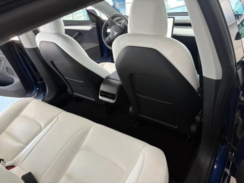 Used 2022 Tesla Model 3 RWD image 15