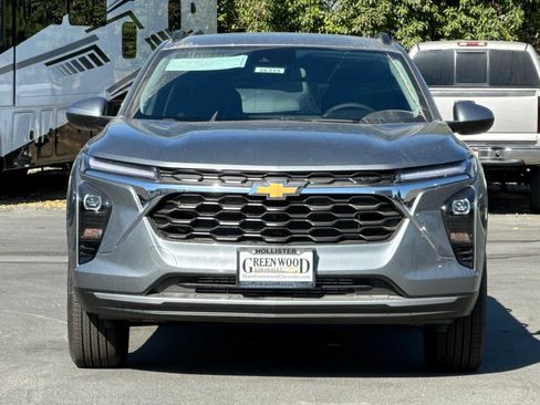 New 2025 Chevrolet Trax LT w/ Driver Confidence Package image 3