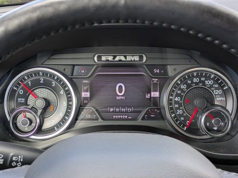 Used 2019 RAM 1500 Laramie RWD image 28