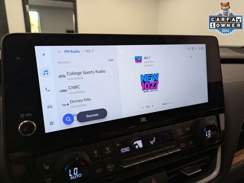 Used 2025 Toyota Grand Highlander AWD Hybrid image 12