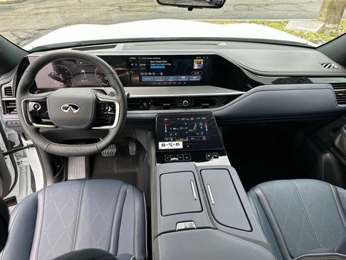 New 2027 INFINITI QX80 Sensory AWD/4WD image 46