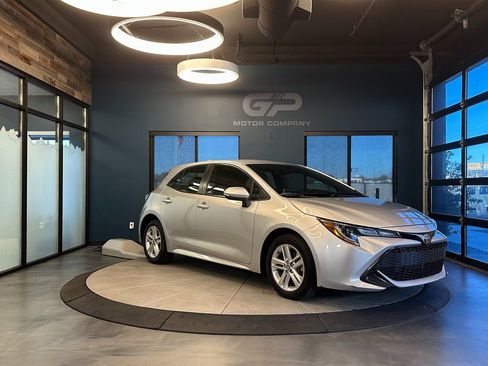 Used 2019 Toyota Corolla SE image 1