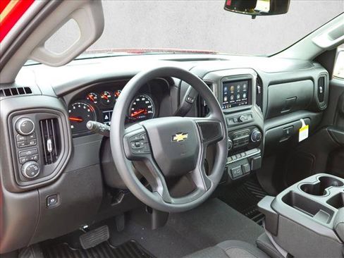 New 2026 Chevrolet Silverado 1500 Custom image 3