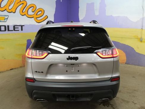 Used 2022 Jeep Cherokee Latitude Lux w/ Sun & Sound Group AWD/4WD image 4